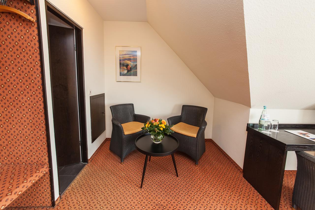 Hotel Strohgaeu Korntal-Münchingen Eksteriør bilde