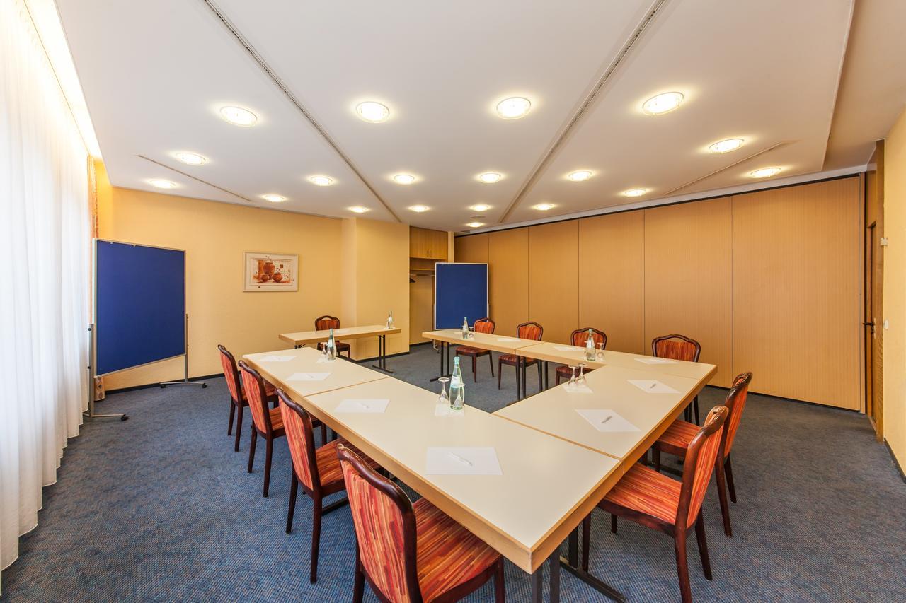 Hotel Strohgaeu Korntal-Münchingen Eksteriør bilde