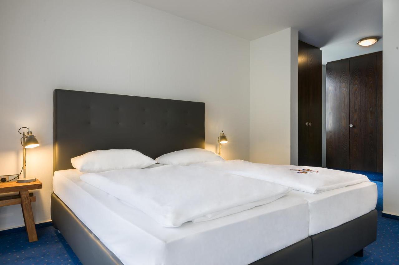 Hotel Strohgaeu Korntal-Münchingen Eksteriør bilde