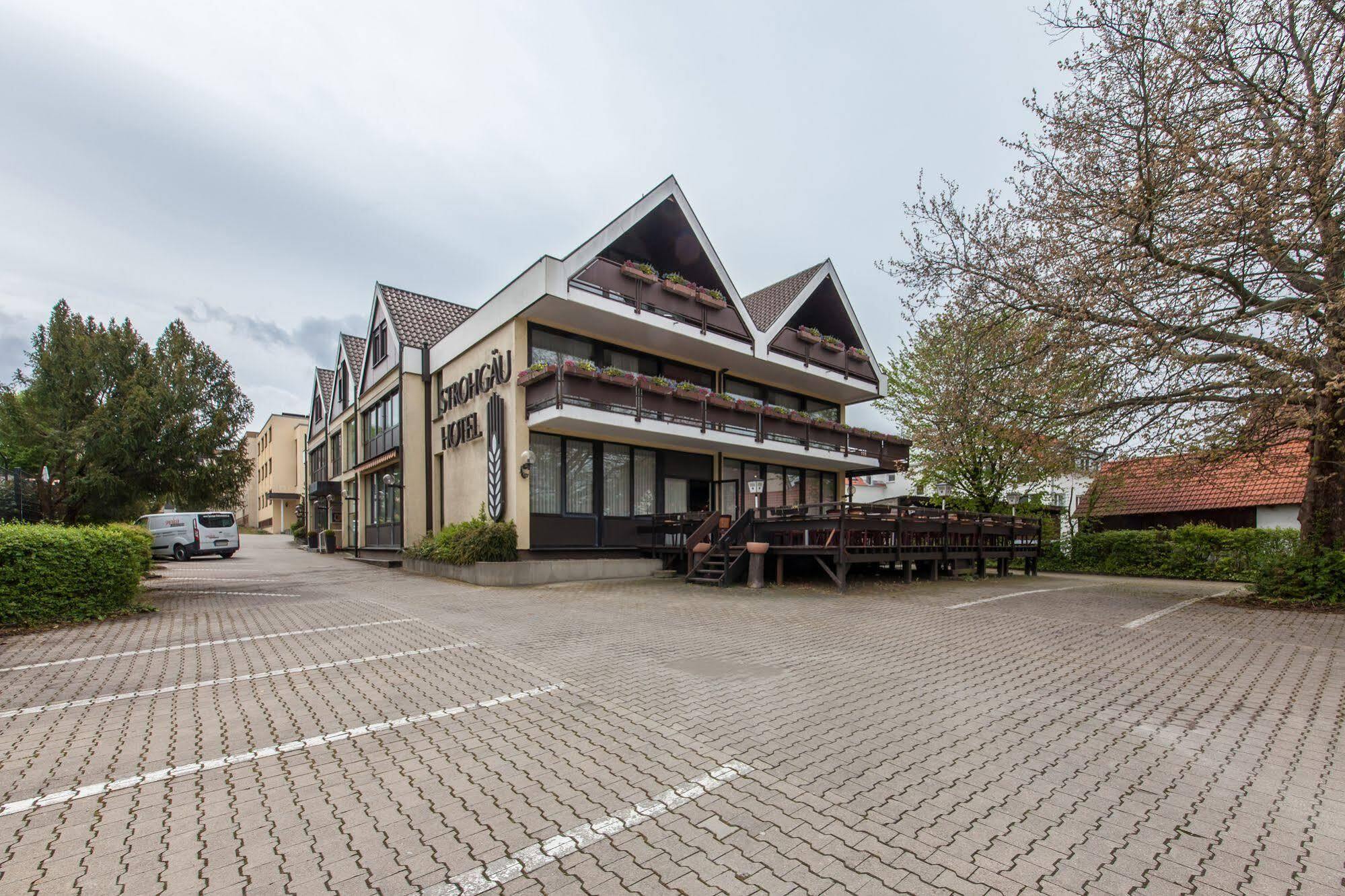 Hotel Strohgaeu Korntal-Münchingen Eksteriør bilde