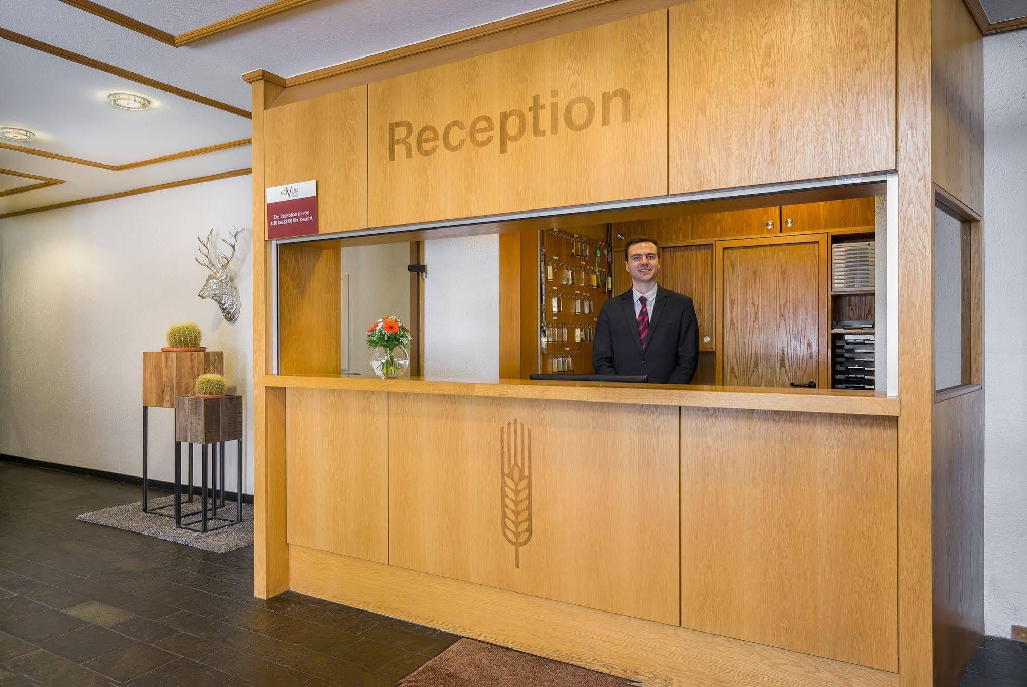 Hotel Strohgaeu Korntal-Münchingen Eksteriør bilde