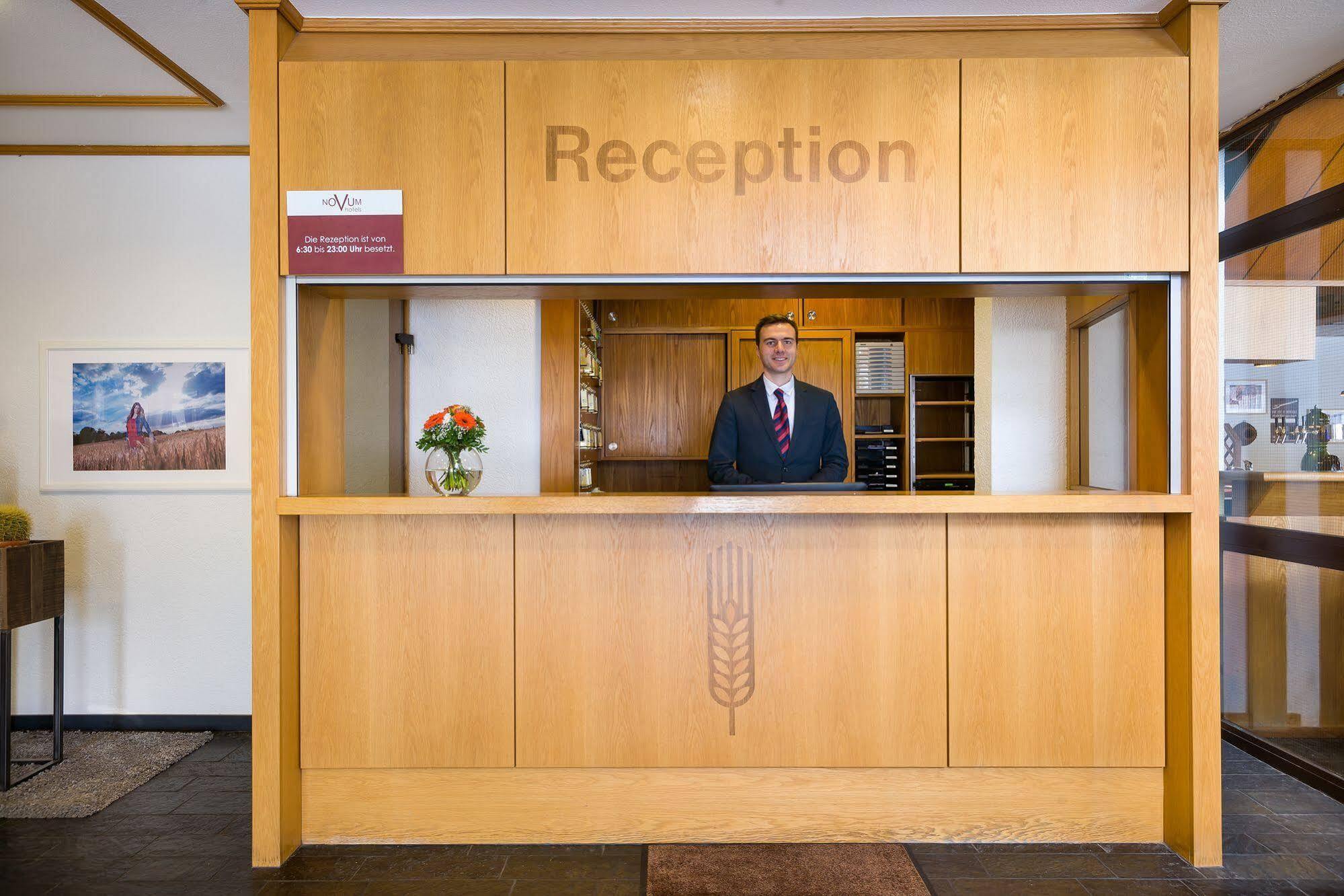 Hotel Strohgaeu Korntal-Münchingen Eksteriør bilde