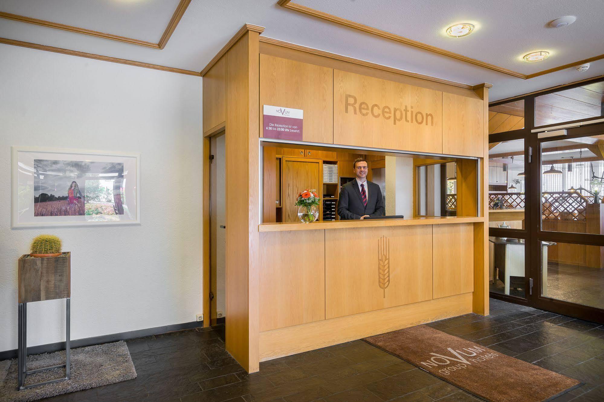 Hotel Strohgaeu Korntal-Münchingen Eksteriør bilde