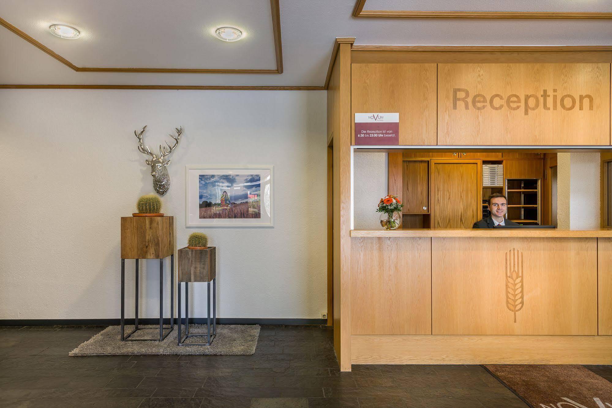 Hotel Strohgaeu Korntal-Münchingen Eksteriør bilde